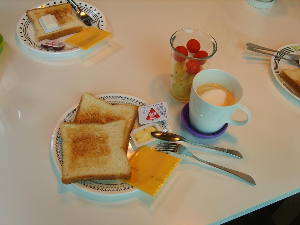 Be Road House Hotel Jeju Bagian luar foto